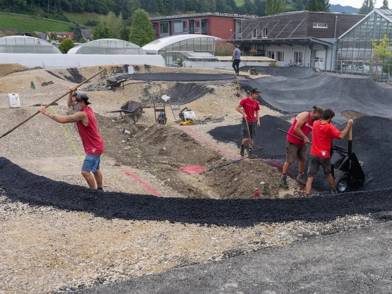 Baustelle Pumptrack B&auml;rau